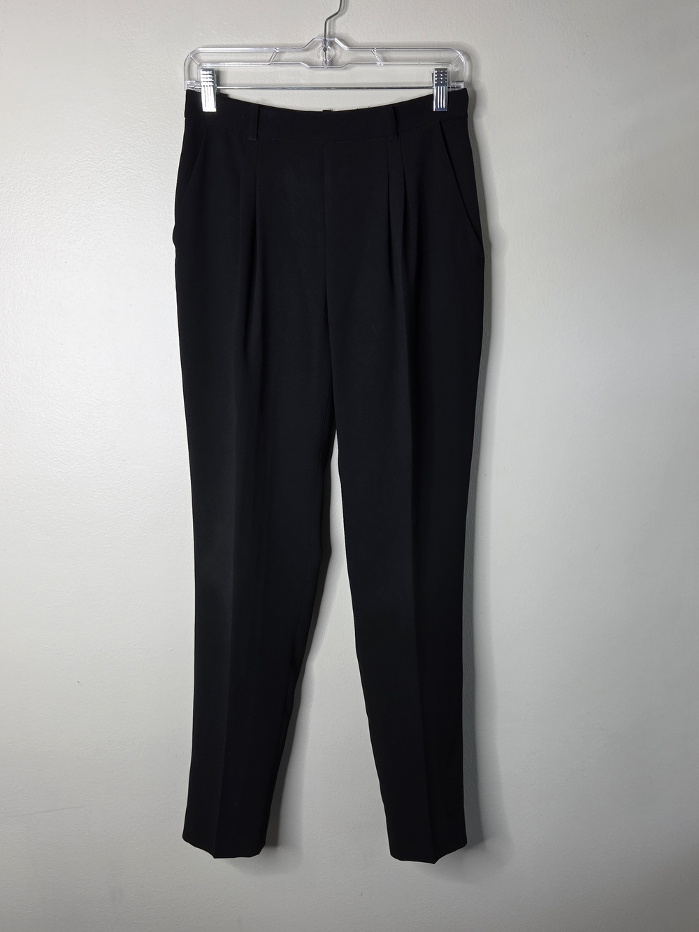 M.M. LaFleur Pleated Front Dress Pant